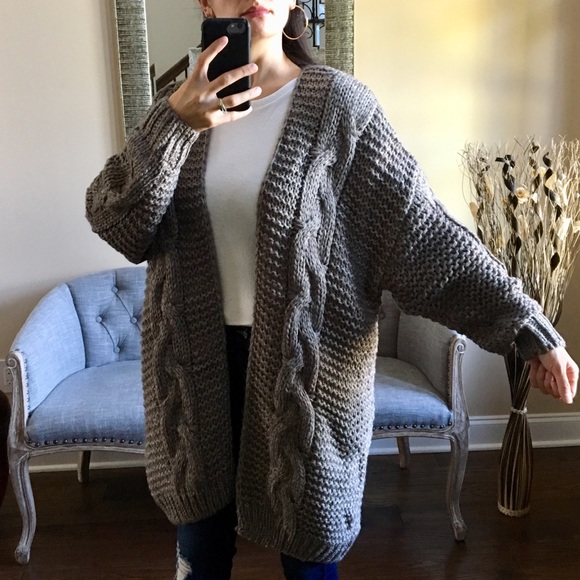 ✨LAST ✨ Gray Cardigan - Picture 4 of 8